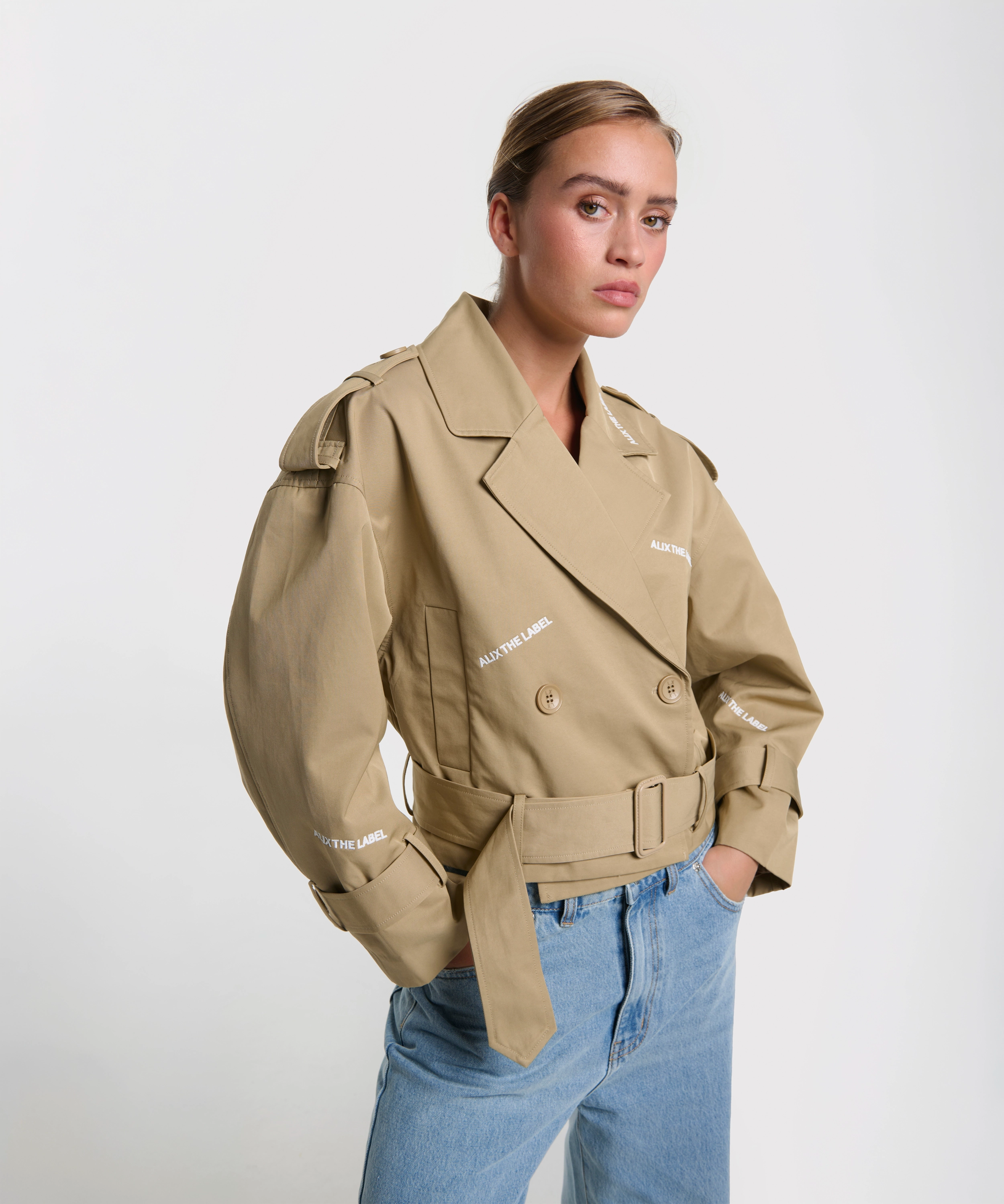 Ladies woven short alix trench coat